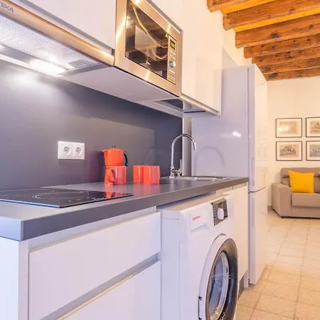 Miguel De Cervantes Centro 科爾多瓦