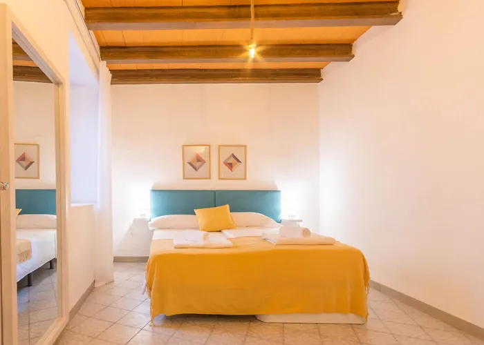 Miguel De Cervantes Centro *