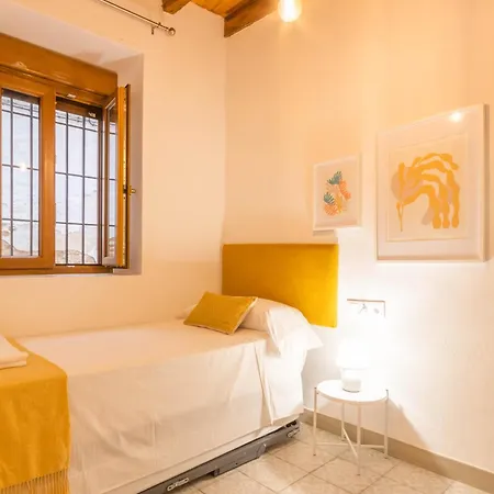 Miguel De Cervantes Centro *