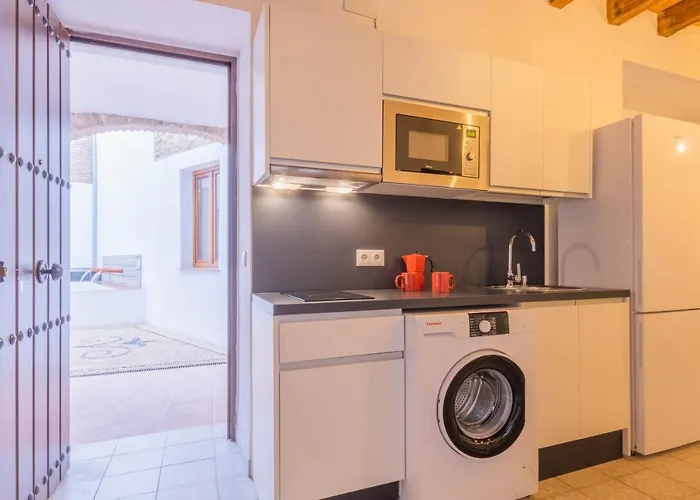 Miguel De Cervantes Centro 公寓