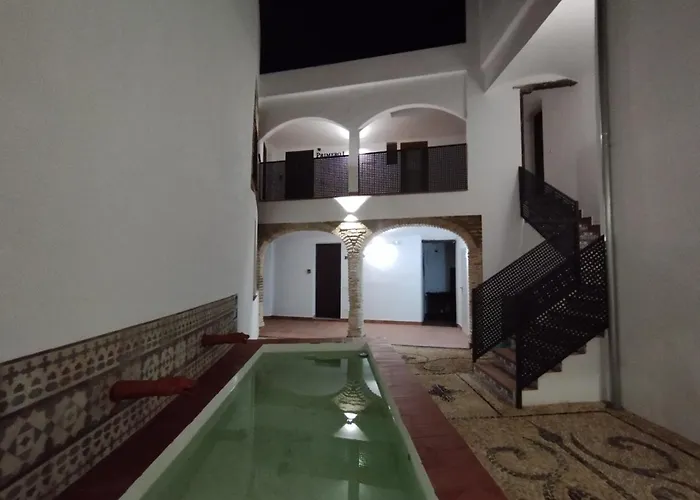 Miguel De Cervantes Centro 公寓