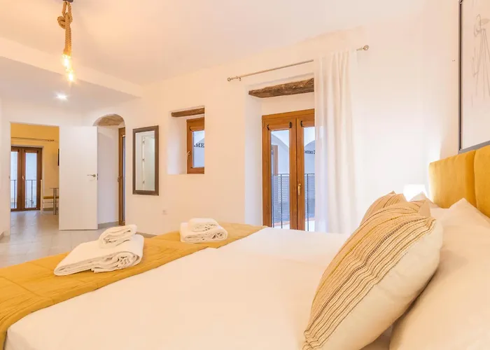 Miguel De Cervantes Centro