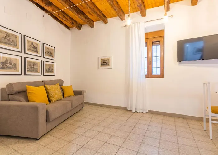 Miguel De Cervantes Centro 公寓